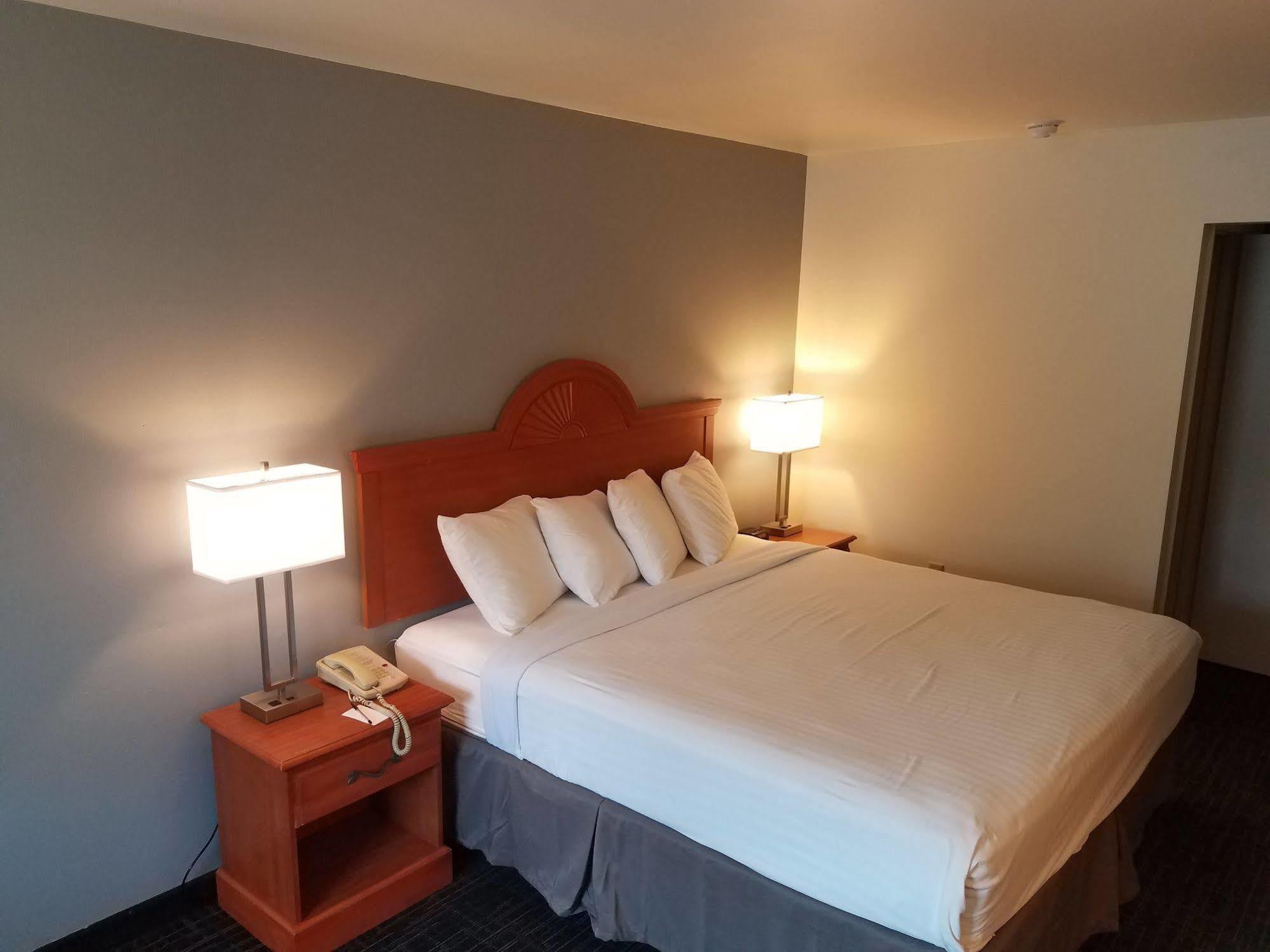 St. Michaels Inn Екстериор снимка